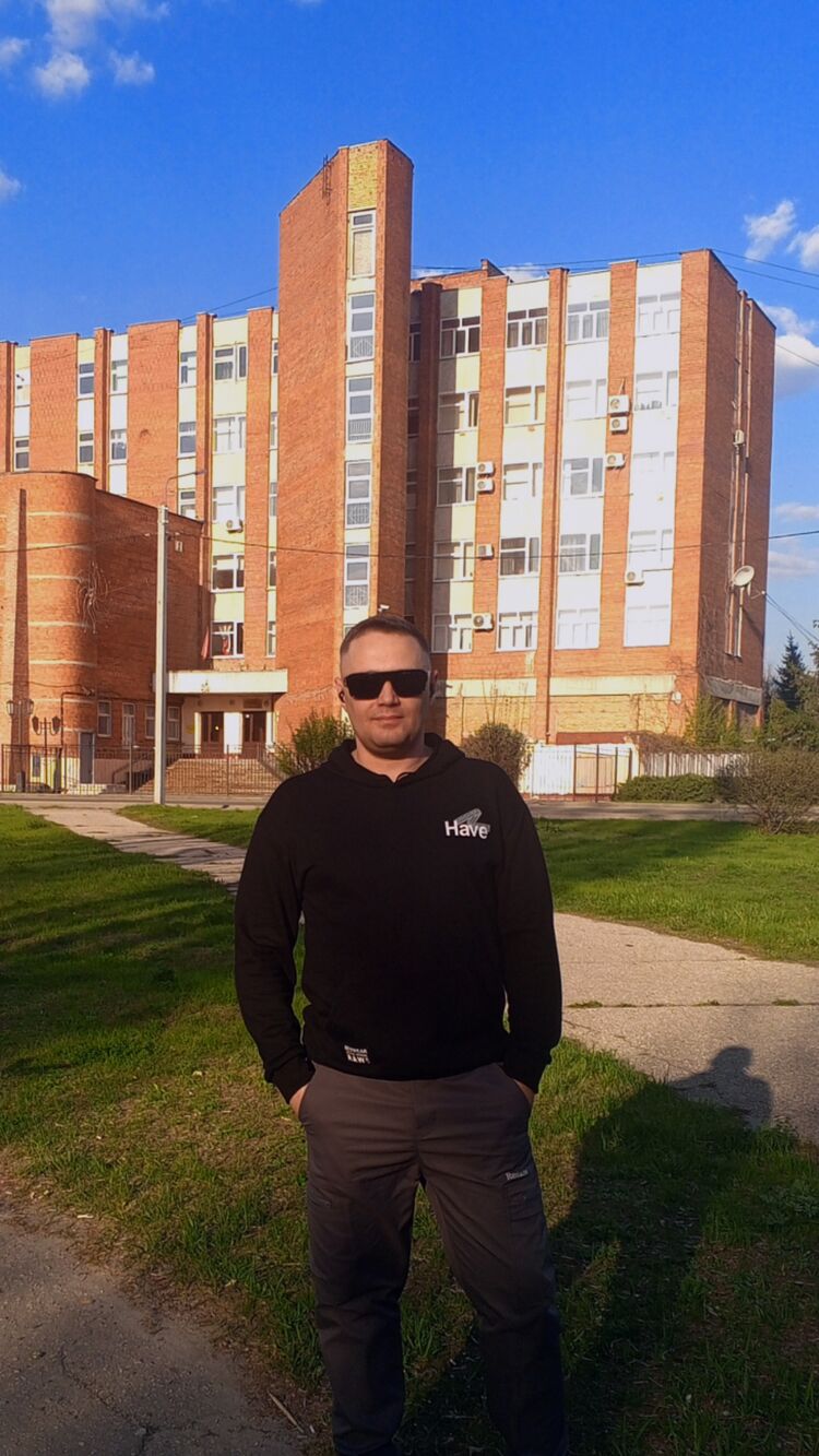  ,   Aleksei, 37 ,   ,   , c , 