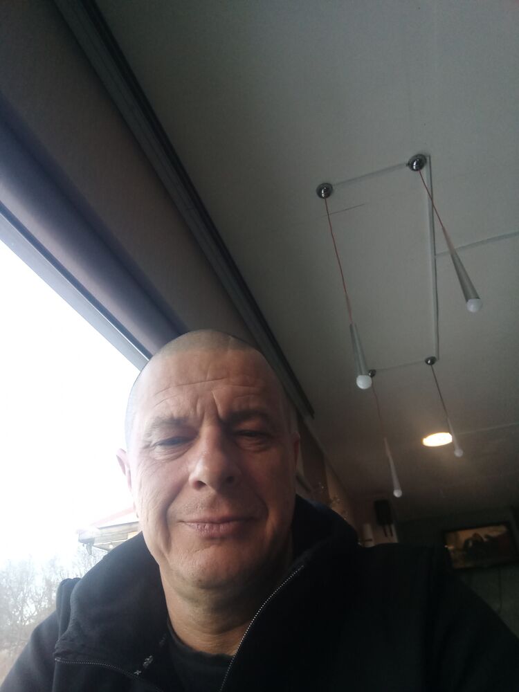 48768068  , 48 ,    