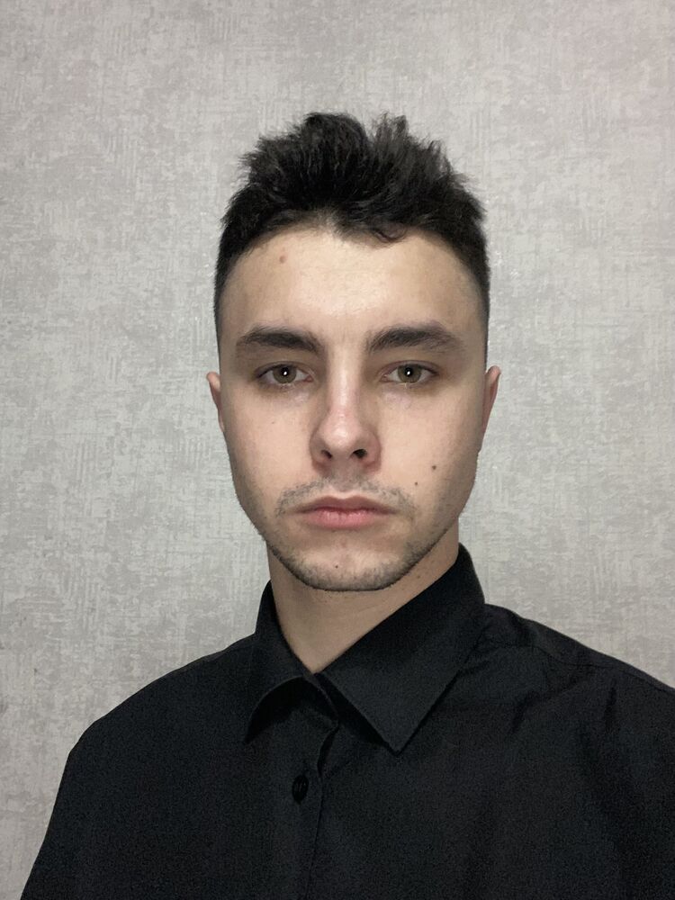  41684838  , 21 ,    
