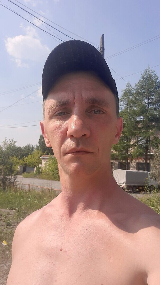  20456778  , 37 ,    