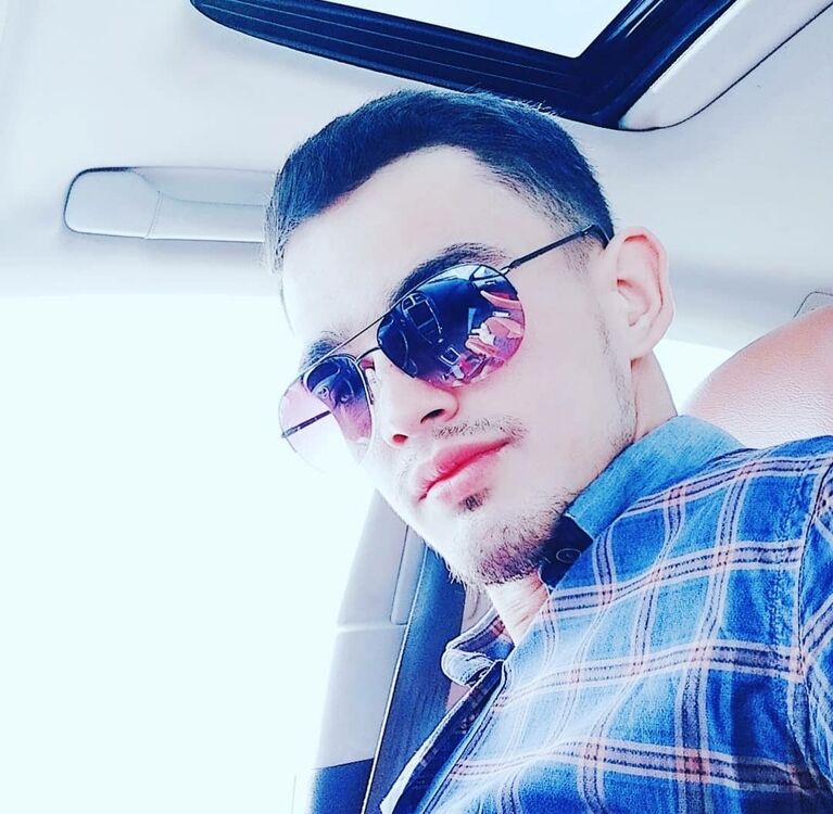  28515928  Kerim, 29 ,    
