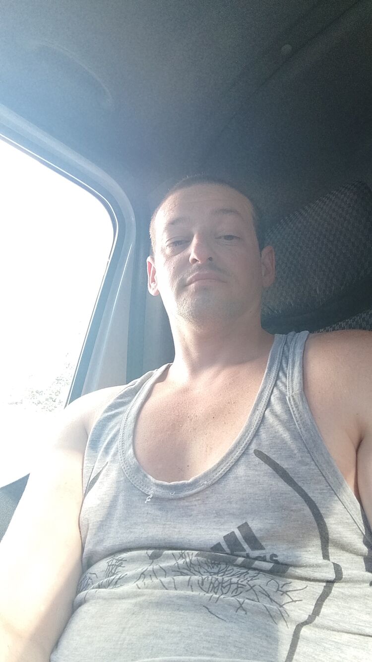  45607108  , 37 ,    