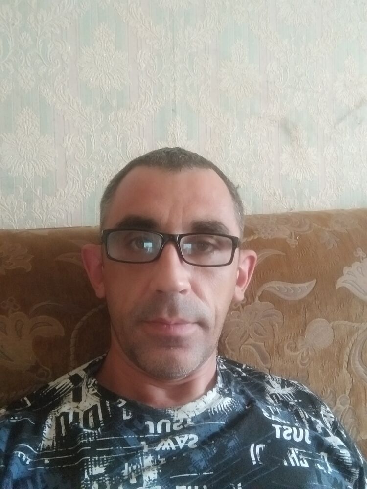  43749198  , 44 ,    