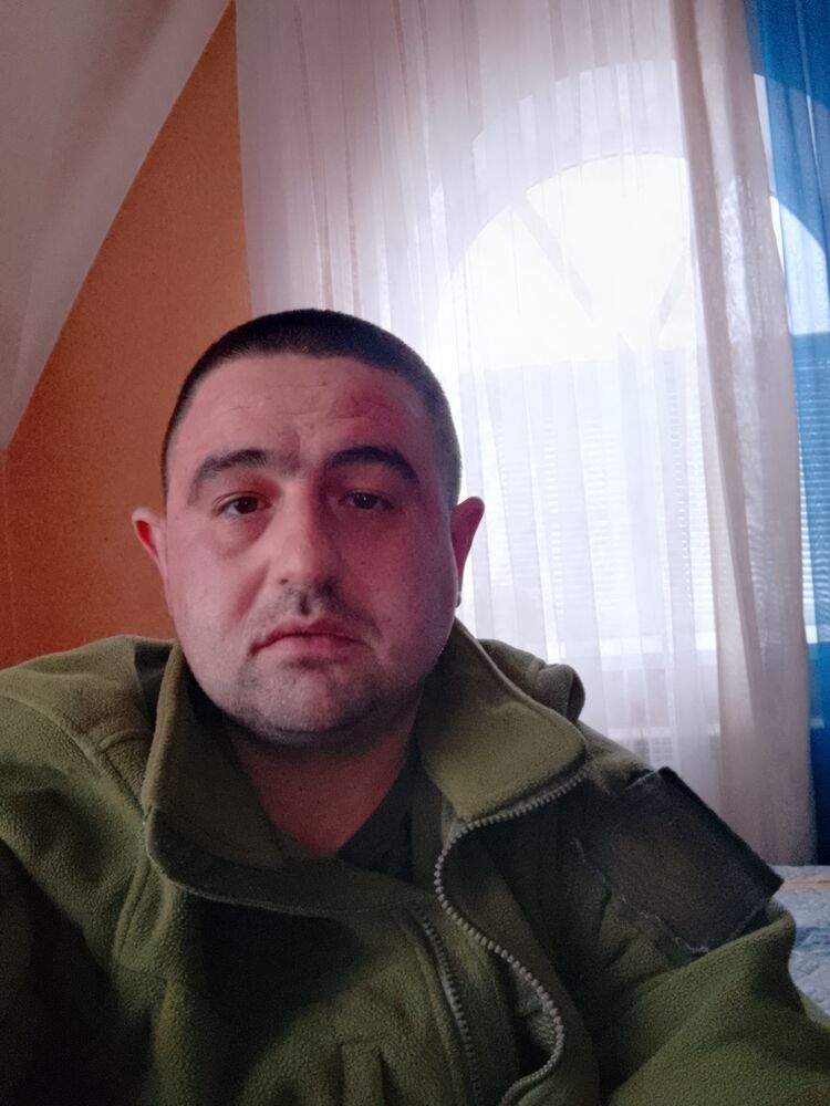  ,   Evgeny, 30 ,   ,   , c , 