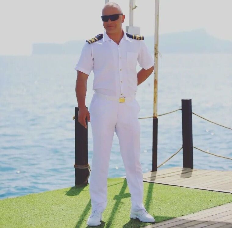  ,   Kerem, 44 ,   ,   