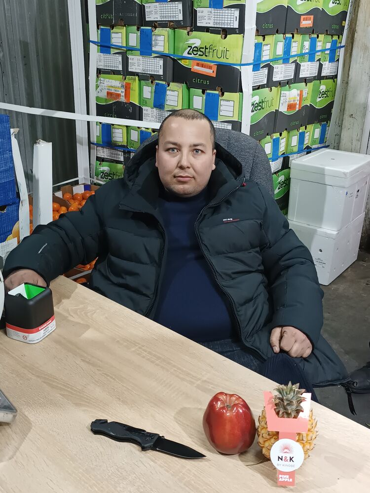  31266588  RUSTAM, 36 ,    