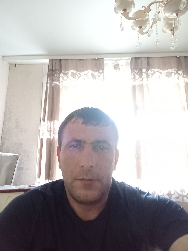  44132178  Valeriy, 44 ,    