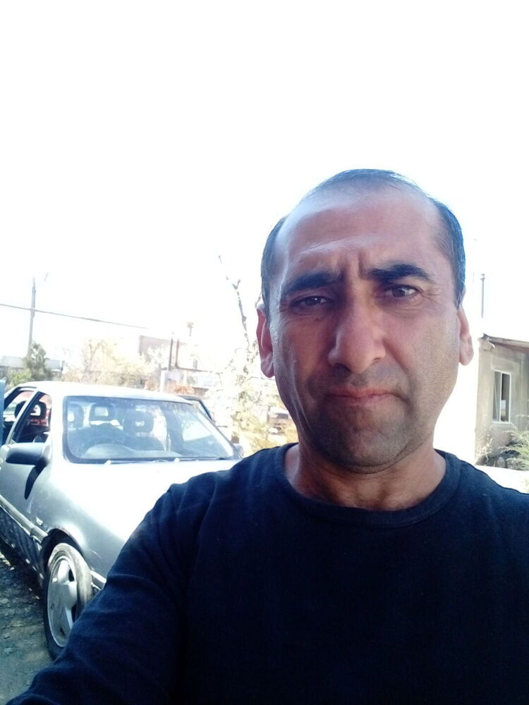  33466998  Sargis, 45 ,    
