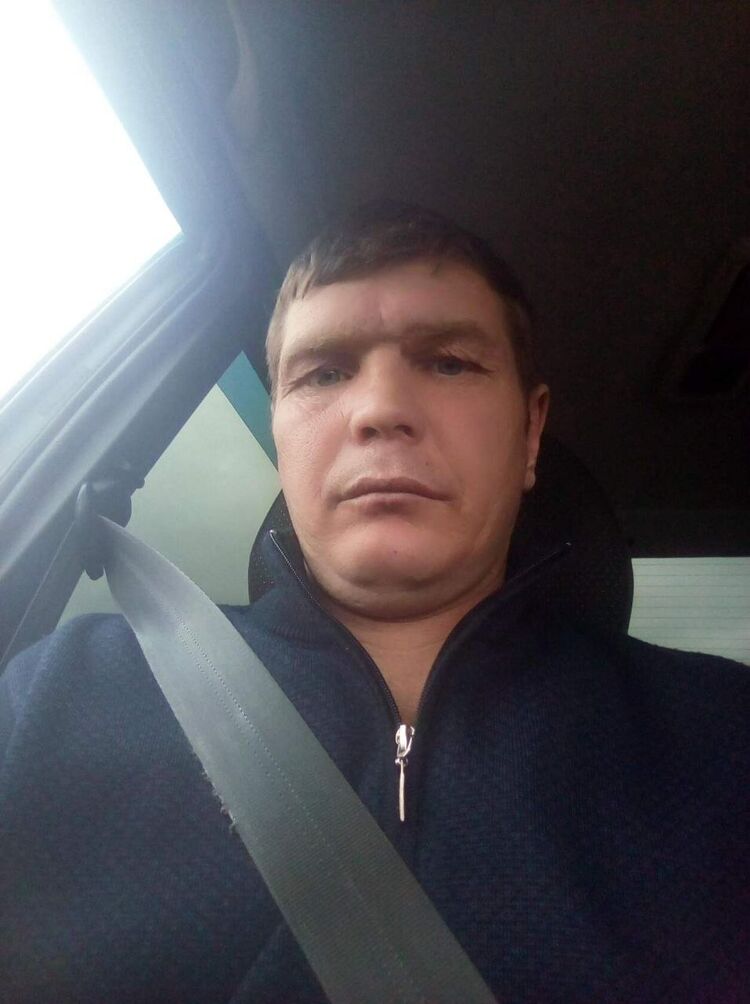  46968968  , 40 ,    