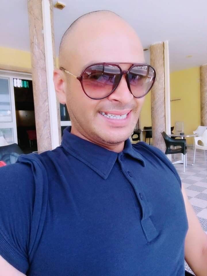  17389998  Ayman, 39 ,    