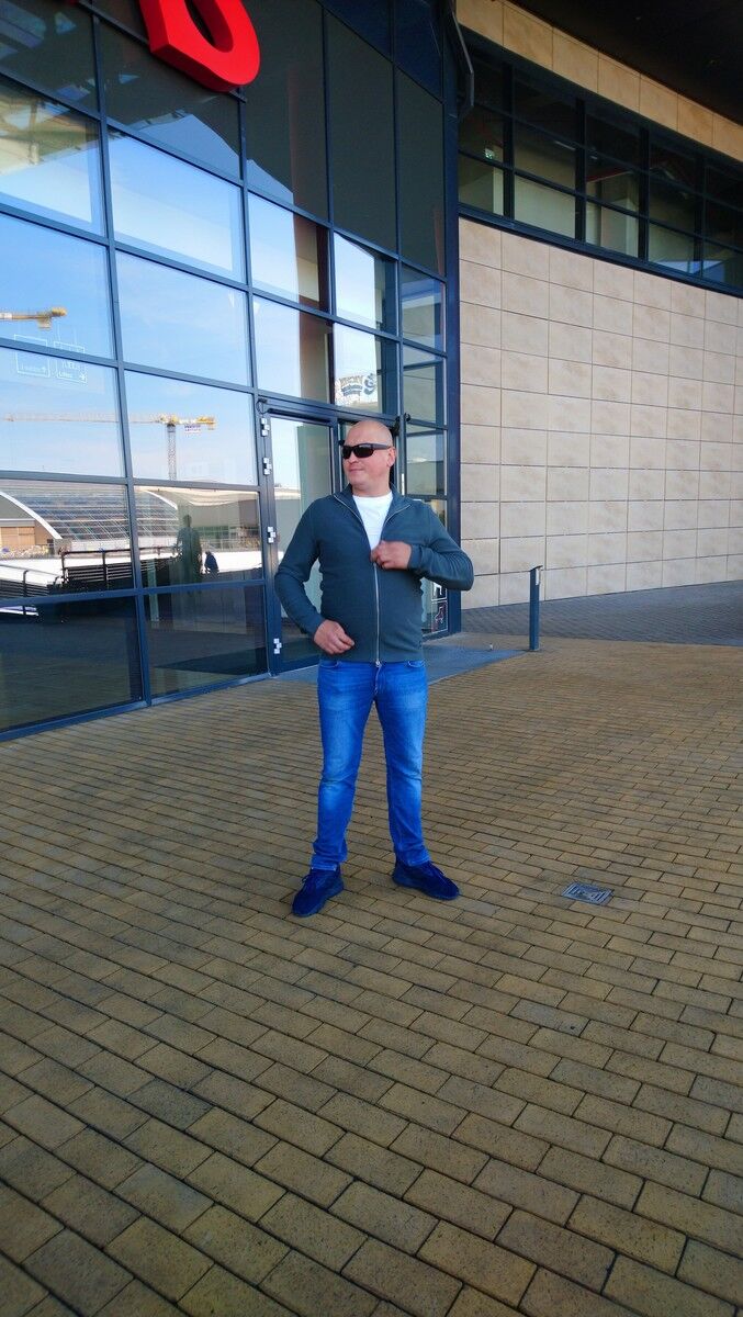  ,   Petras, 37 ,   ,   , c 