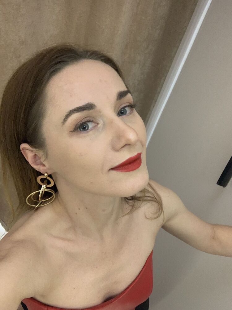 ,   Tatiana, 28 ,   ,   