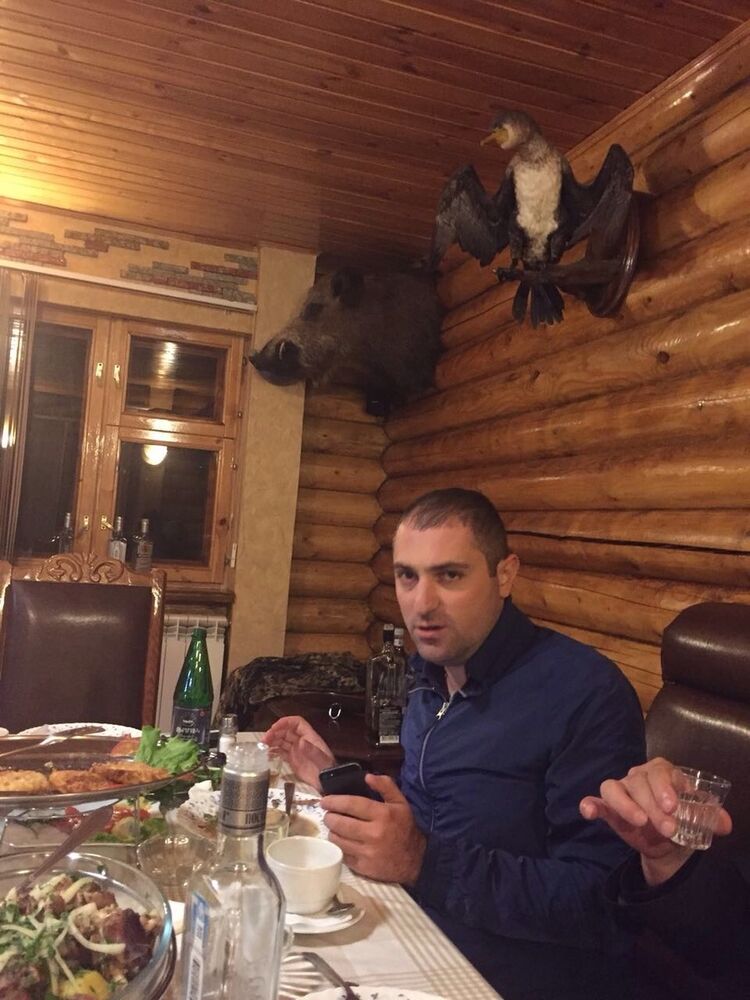  ,   Areg, 42 ,   ,   , c 