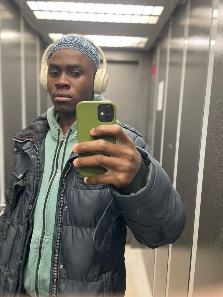  50678458  Hammed , 22 ,    -