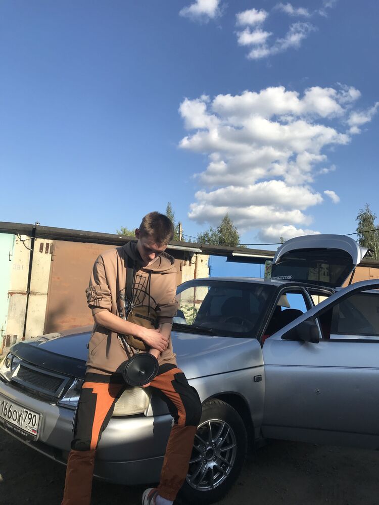  39205838  , 20 ,    