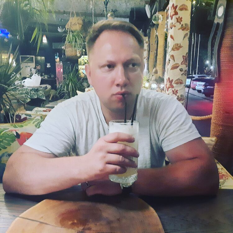  36563978  , 33 ,    
