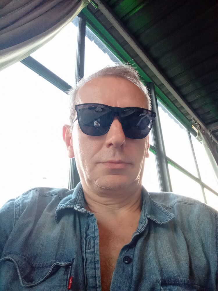  45149578  Ivan, 55 ,    