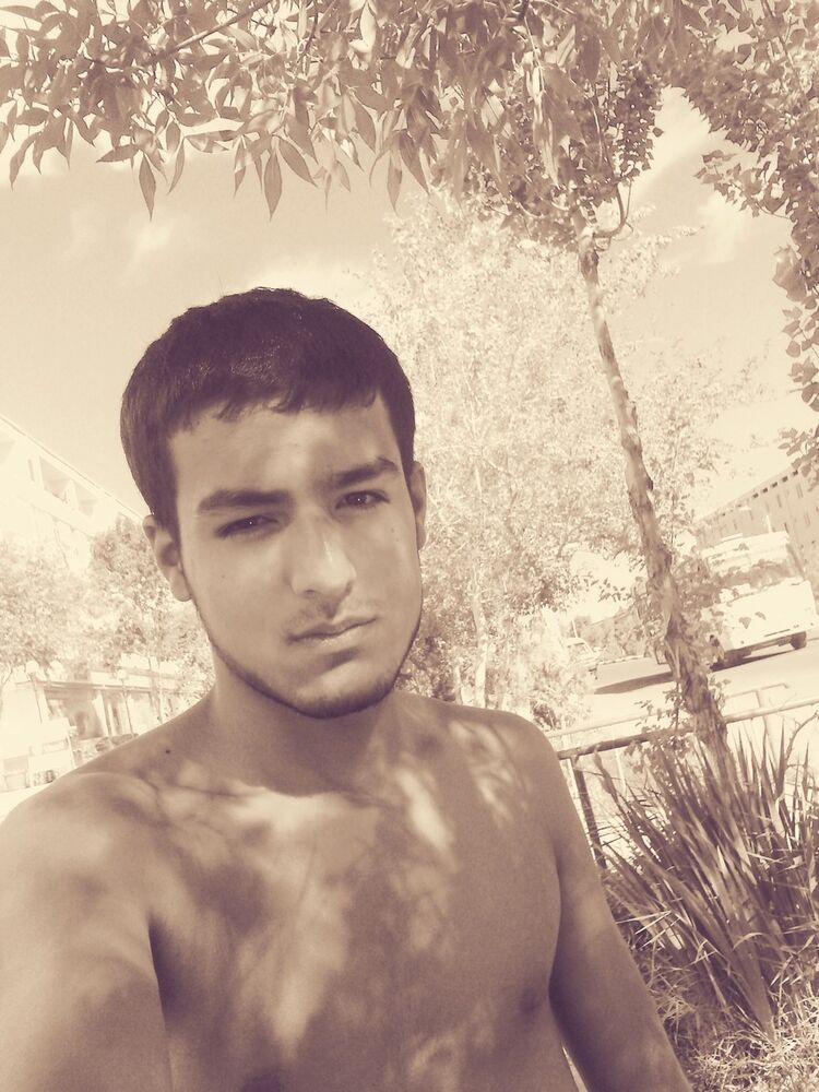  6357318  Rawid, 30 ,    