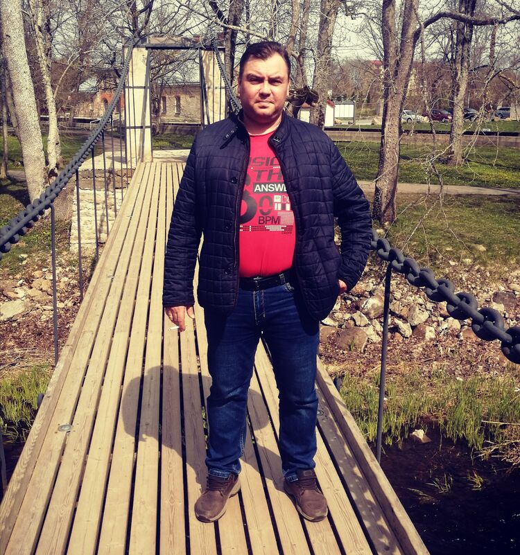  52812468  Dmitry, 49 ,    