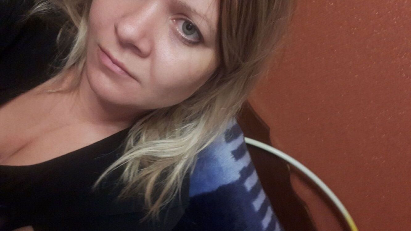  53030498  , 38 ,    