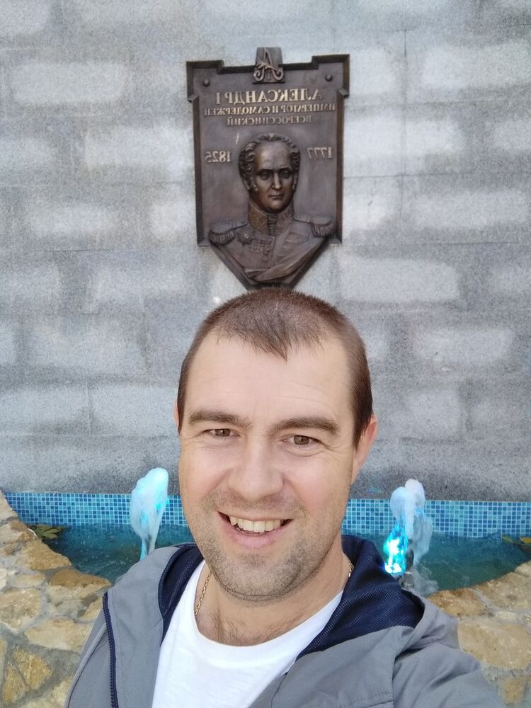  18074968  , 43 ,    