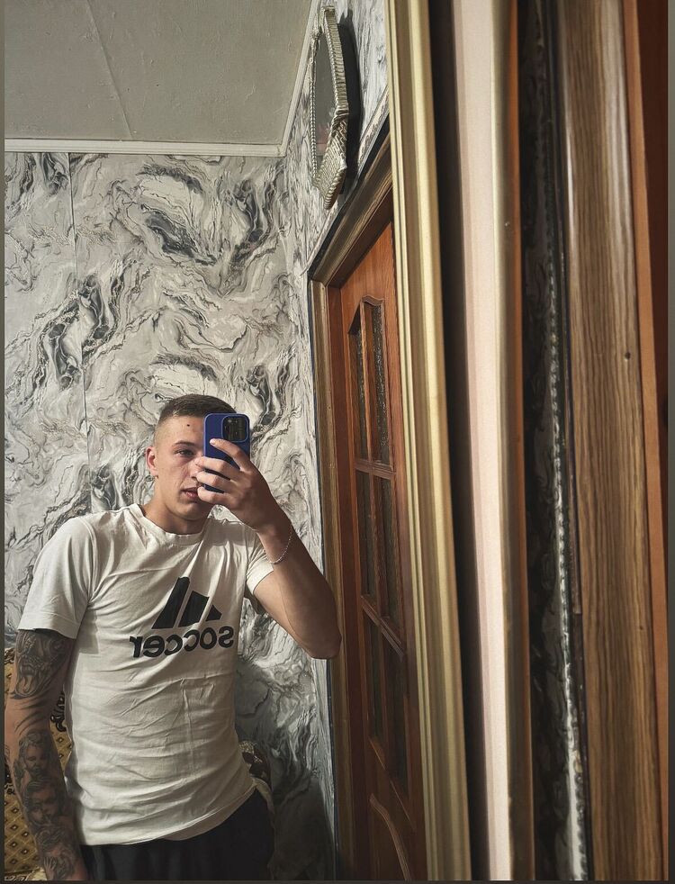  53146768  , 24 ,    