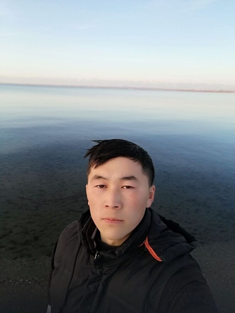 Фото 24521868 парня Бекзат, 21 год, ищет знакомства в Бишкеке