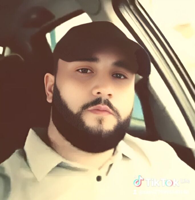  ,   Sami, 28 ,   ,   