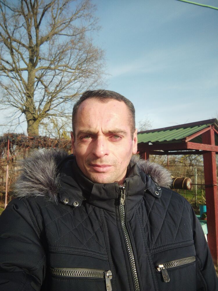  ,   Vitaliy, 43 ,   ,   , c , 