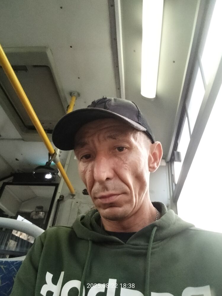 53224588  , 42 ,    