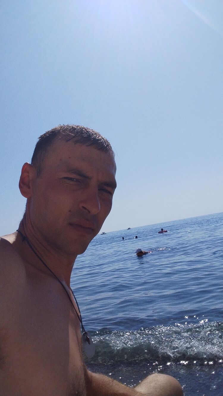  36649348  , 32 ,    