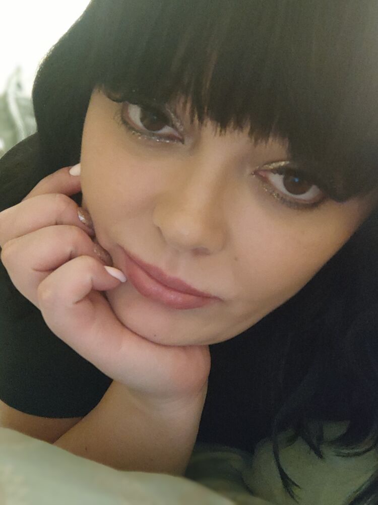  27065878  , 39 ,    -