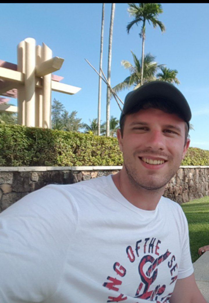  43558518  , 35 ,    -