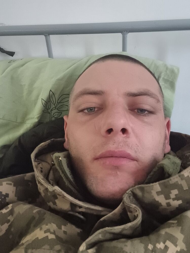 ,   Oleksij, 29 ,   ,   