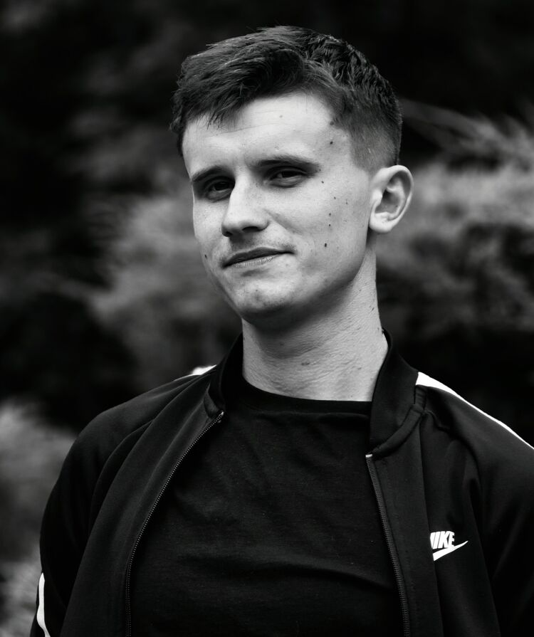 ���� 55931488 ����� �����, 22 ����, ���� ���������� � Stendal