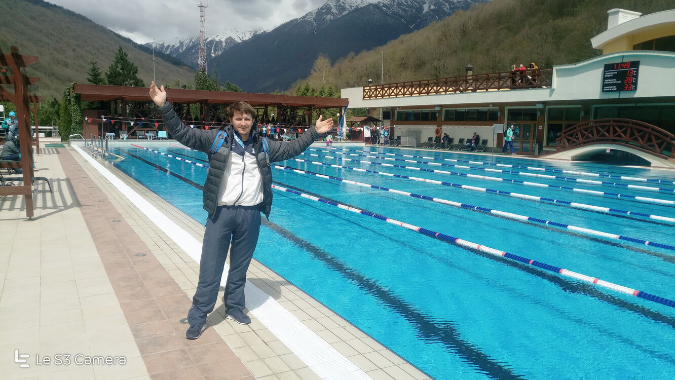  ,   Igor, 33 ,   ,   , c , 