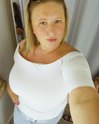  ,   Alina, 34 ,   ,   