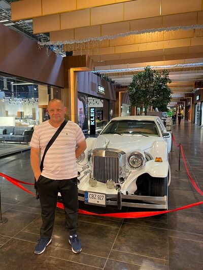  ,   Sergejs, 53 ,   ,   