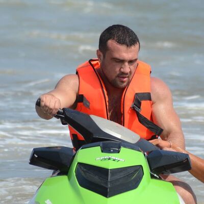  ,   Gasik, 41 ,   ,   , c 