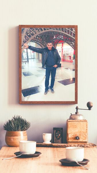  ,   Eduard, 42 ,   ,   