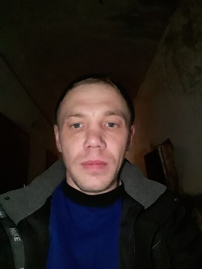  ,   Vladimir, 44 ,  