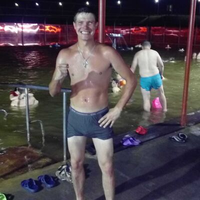  ,   Dmitrii, 37 ,   ,   , c 