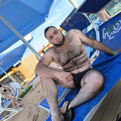  --,   , 35 ,     , c 