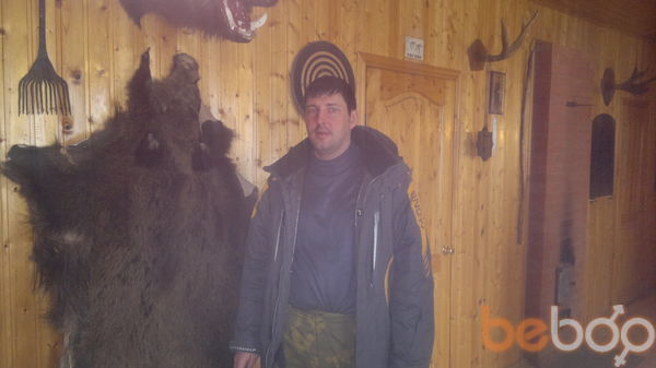  3250028  Sasha, 44 ,    