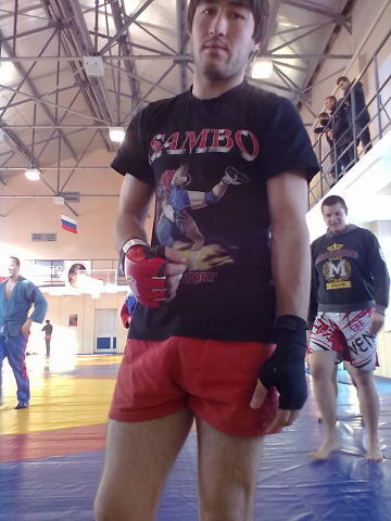  ,   Zahar, 42 ,  