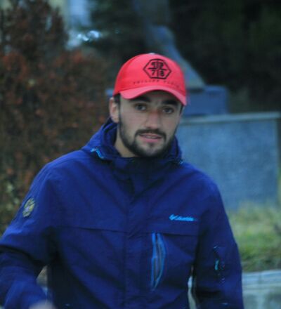  ,   Ramzi, 32 ,   c 