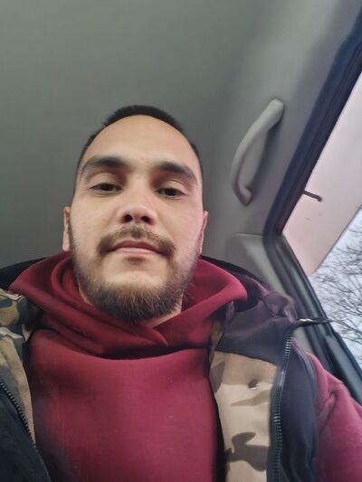  -,   , 32 ,   