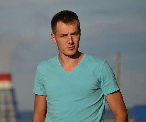  ,   Alexander, 32 ,   ,   