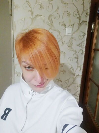  ,   Diana, 39 ,   , 