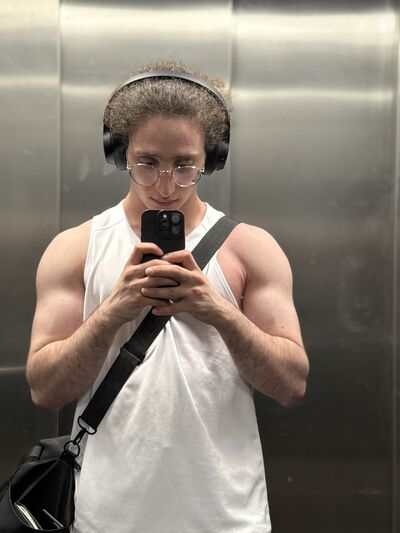  ,   Mehdi, 24 ,  